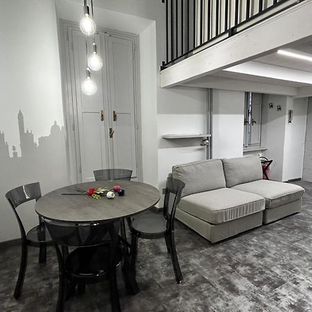 Il Re Apartment Torino Esterno foto