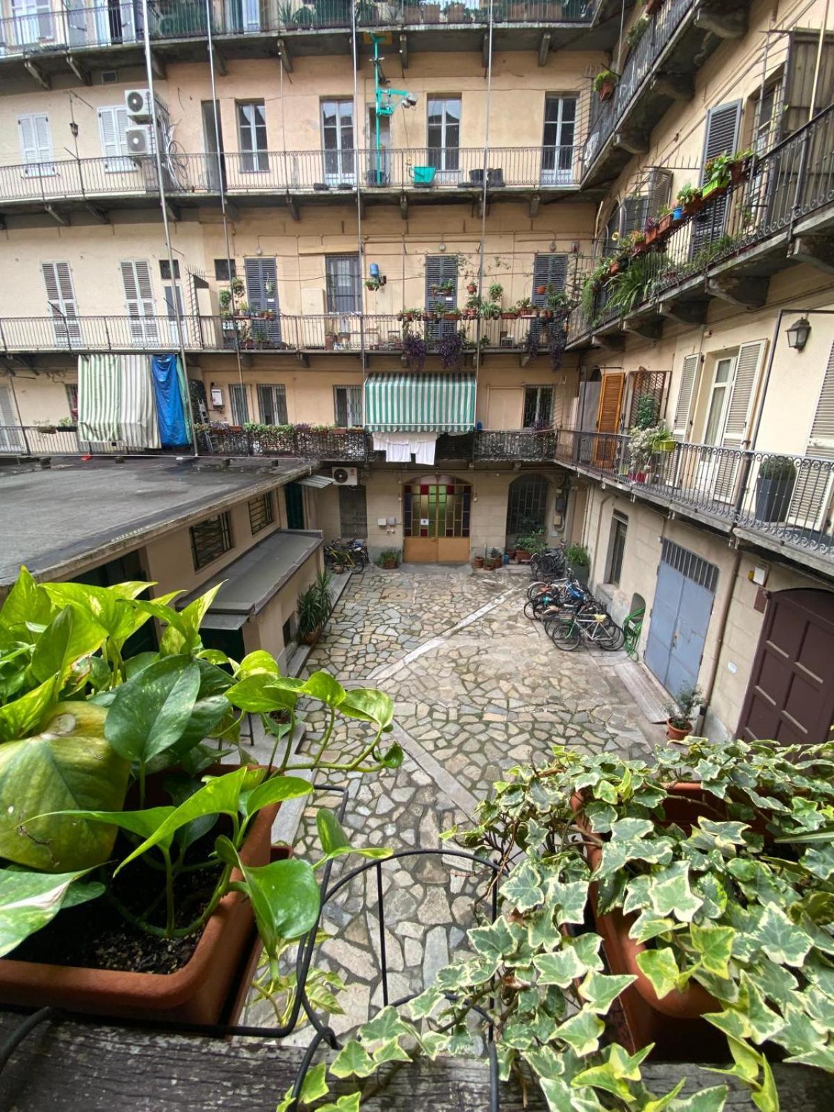 Il Re Apartment Torino Esterno foto